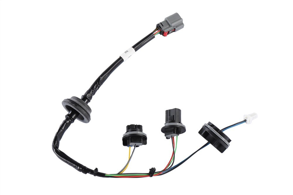 GM Genuine Parts Rear Combination Lamp Module