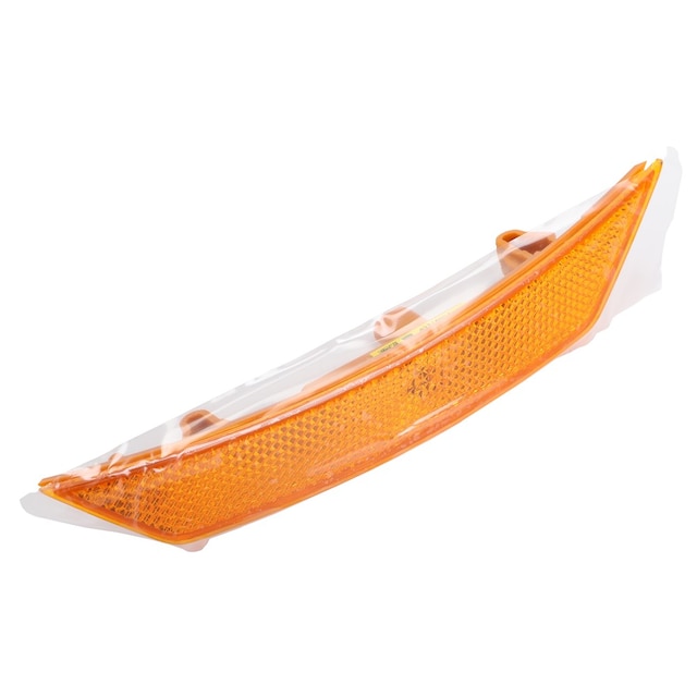 GM Genuine Parts LED Front Passenger Side Marker Lamp