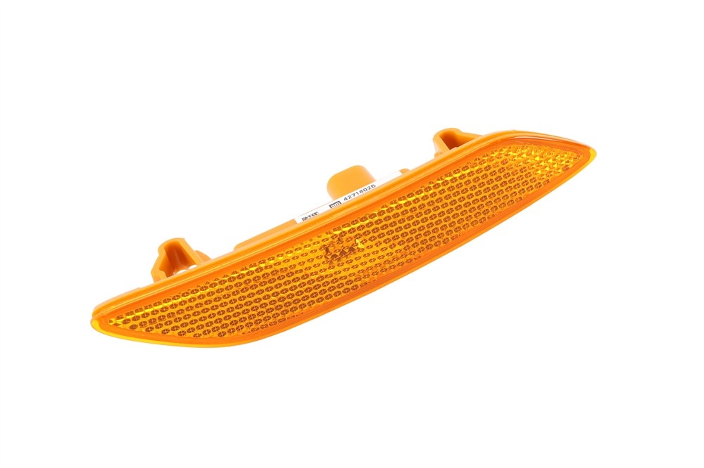 GM Genuine Parts Front Driver Side Marker Lamp