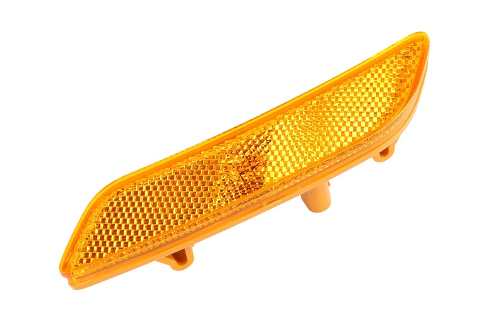 GM Genuine Parts Front Passenger Side Marker Lamp