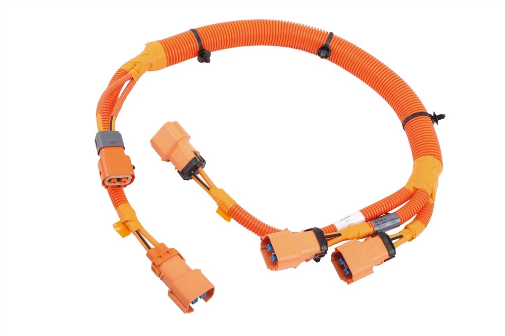 GM Genuine Parts Battery To Battery Positive Cable