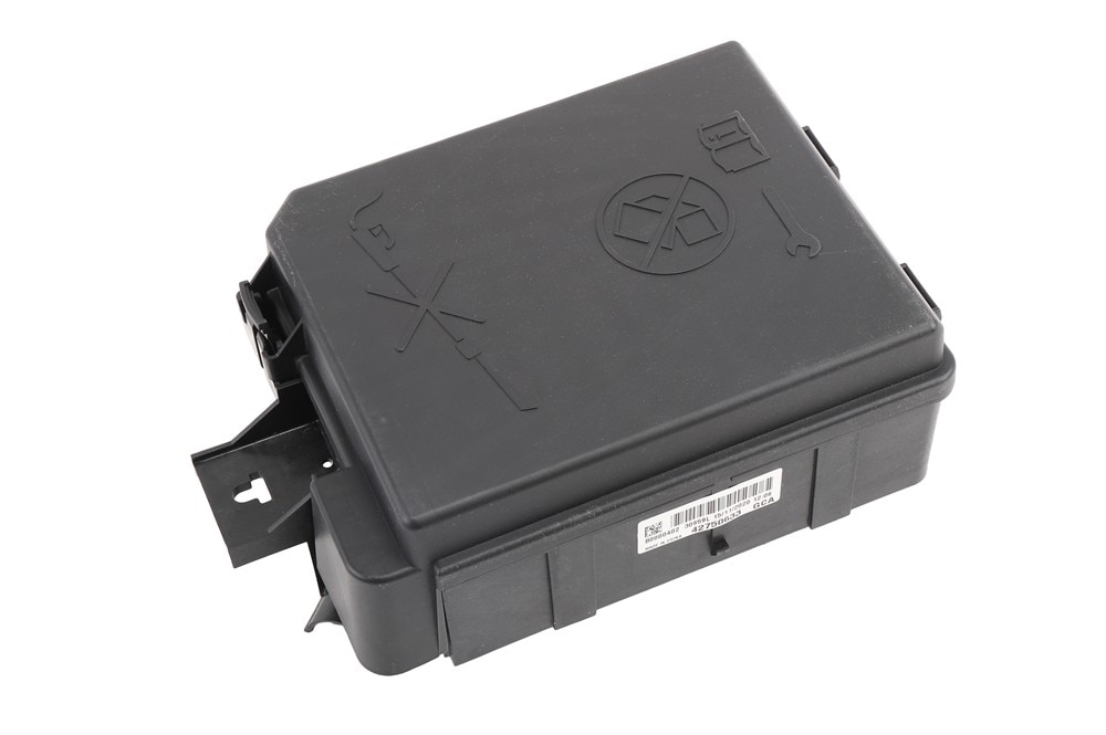GM Genuine Parts Engine Wiring Harness Junction Block