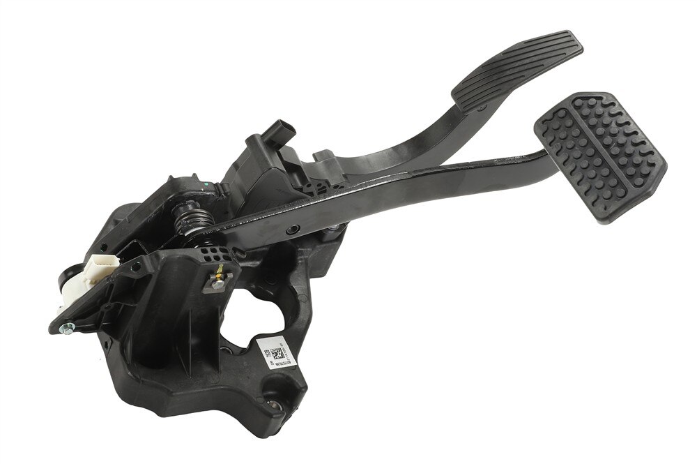 GM Genuine Parts Brake and Accelerator Pedal