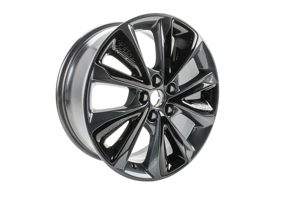 GM Genuine Parts Front and Rear Wheel