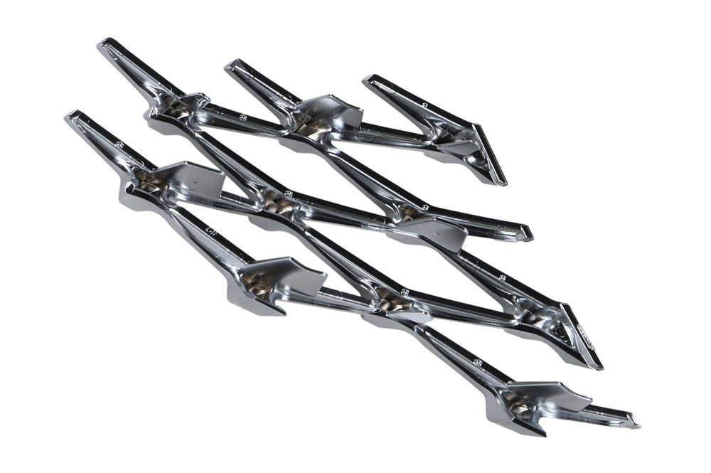 くるま　ヴァイスシュヴァルツ ガンゲイルオンライン宝扉➕調整パーツ GM Genuine Parts Front Tow Eye Access Hole Cover | 42772384 | GM Parts