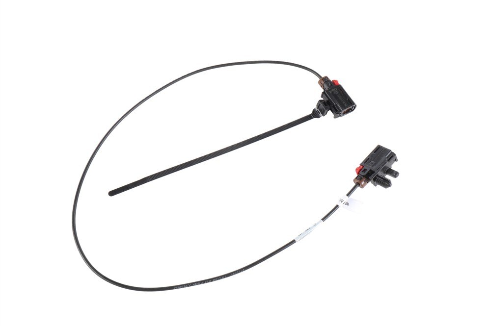 GM Genuine Parts Rearview Driver Information Camera Rear Closure Coaxial Cable