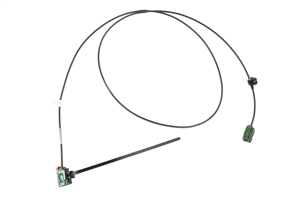 GM Genuine Parts Rearview Driver Information Camera Rear Closure Coaxial Cable
