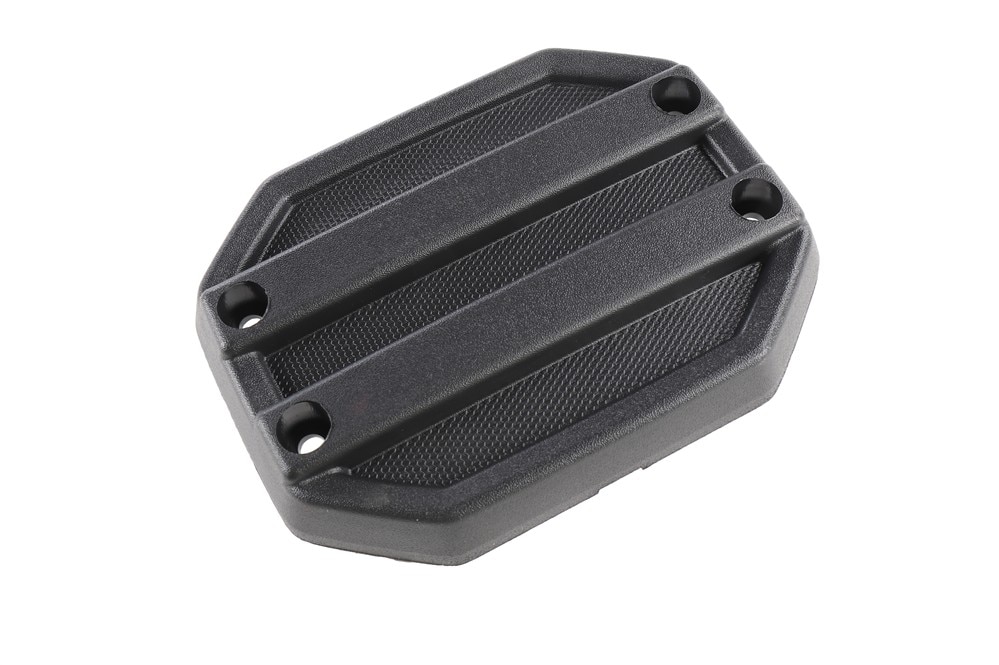 GM Genuine Parts Black Front Passenger Side Fog Lamp Opening Cover