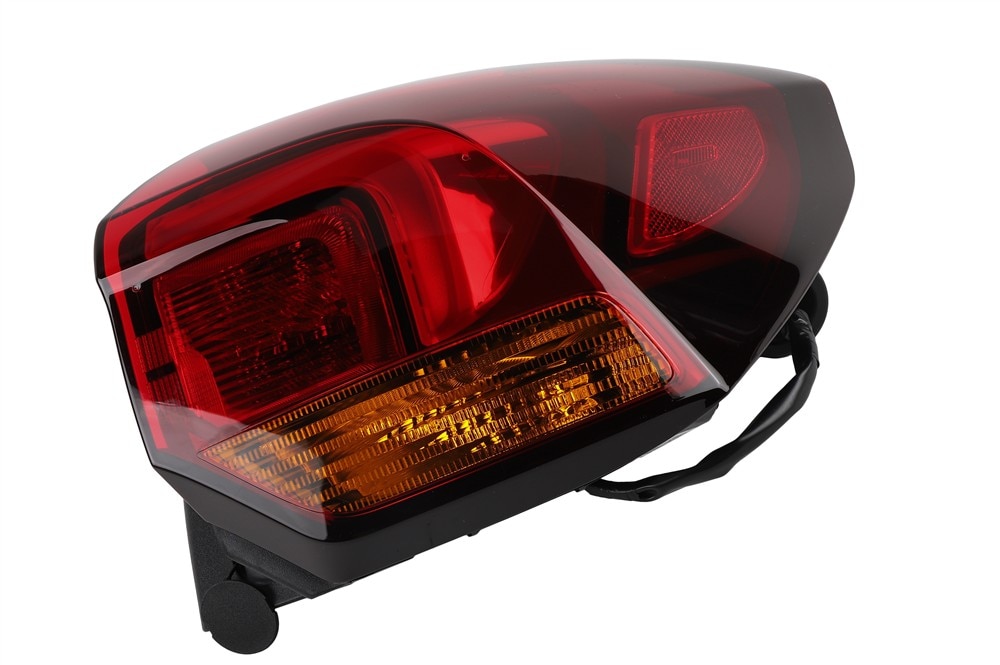 GM Genuine Parts Rear Passenger Side Stop Lamp