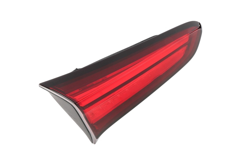 GM Genuine Parts Rear Combination Lamp