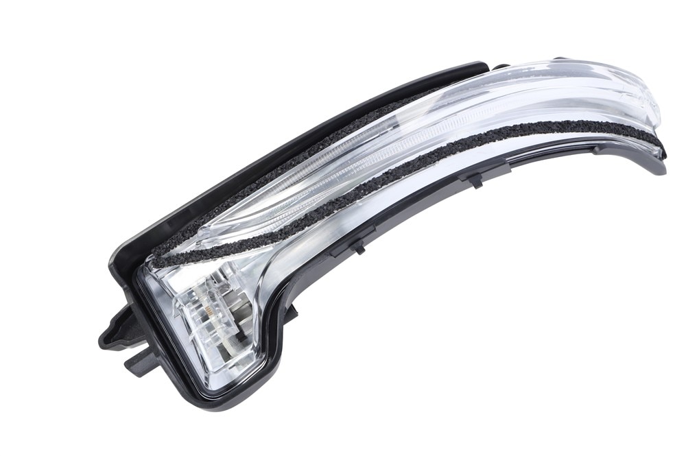 GM Genuine Parts Passenger Side Mirror Turn Signal Lamp