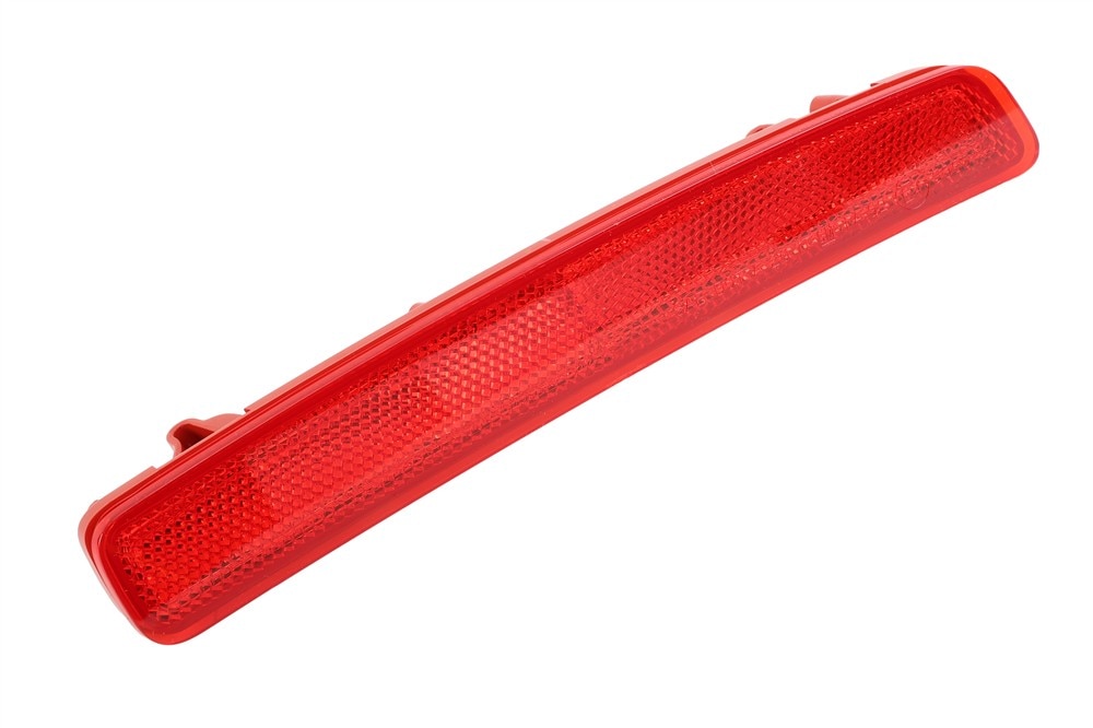 GM Genuine Parts Rear Fascia Lower Driver Side Signal Lamp