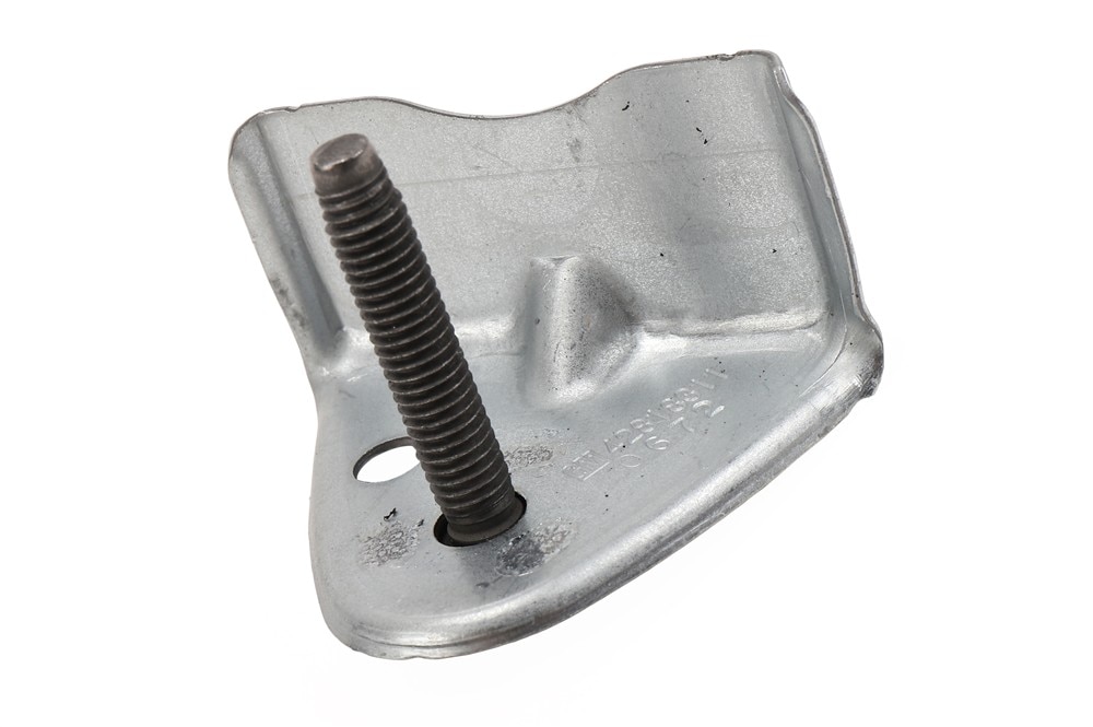 GM Genuine Parts Body Side Front Fender Rear Intermediate Bracket