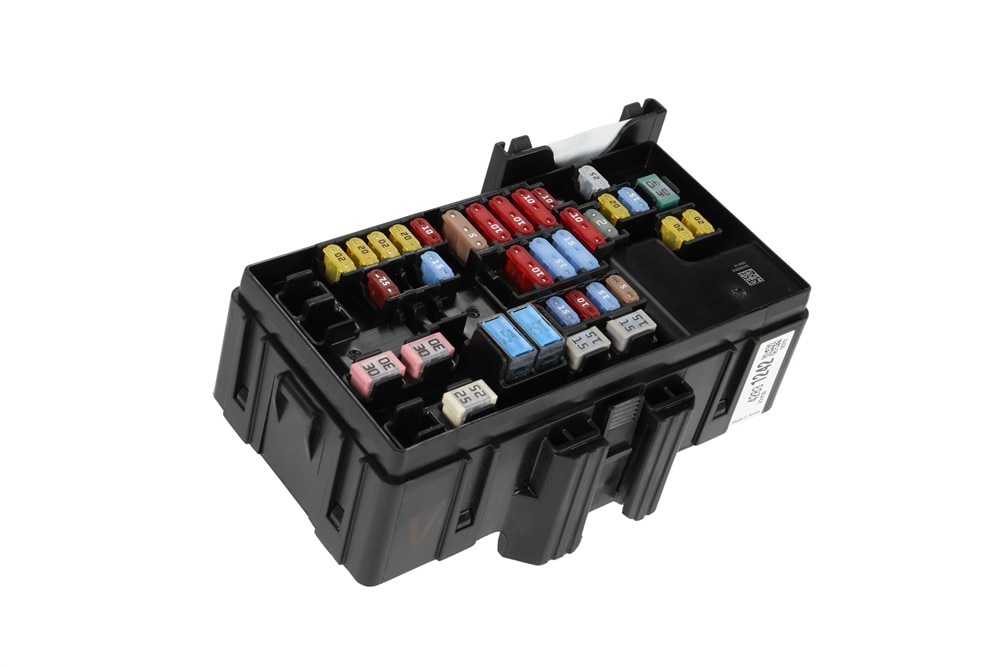GM Genuine Parts Instrument Panel Wiring Harness Junction Block