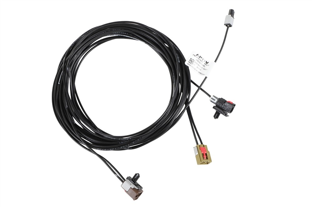 GM Genuine Parts Rearview Driver Information Camera Rear Closure Coaxial Cable