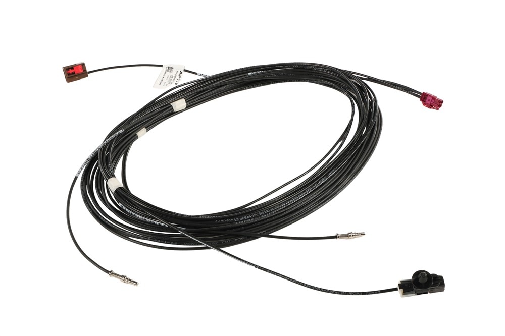 GM Genuine Parts Rearview Driver Information Camera Rear Closure Coaxial Cable