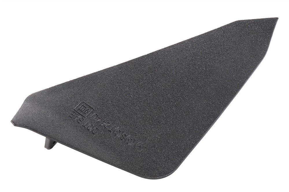 GM Genuine Parts Rear Body Structure Passenger Side Stop Lamp Bracket