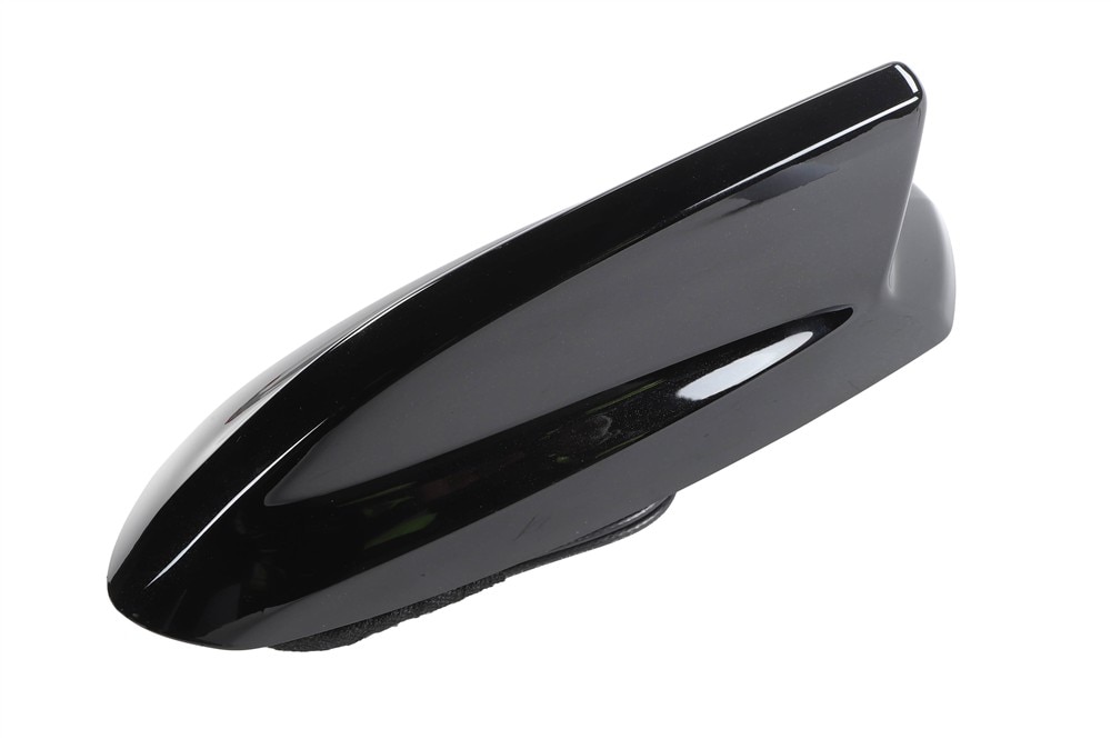 GM Genuine Parts Black Meet Kettle Metallic High Frequency Antenna