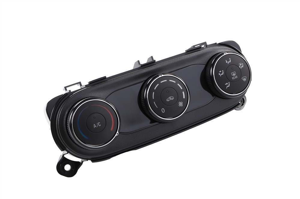 GM Genuine Parts Heater and Air Conditioning Control with Cable Control (Programming Required)