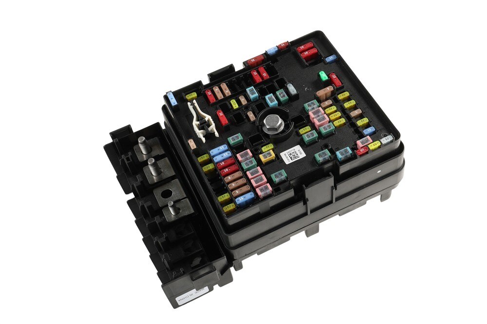 GM Genuine Parts Engine Wiring Harness Junction Block