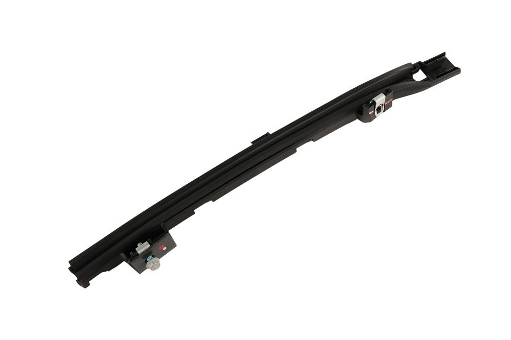 GM Genuine Parts Rear Passenger Side Door Window Channel Rear Retainer