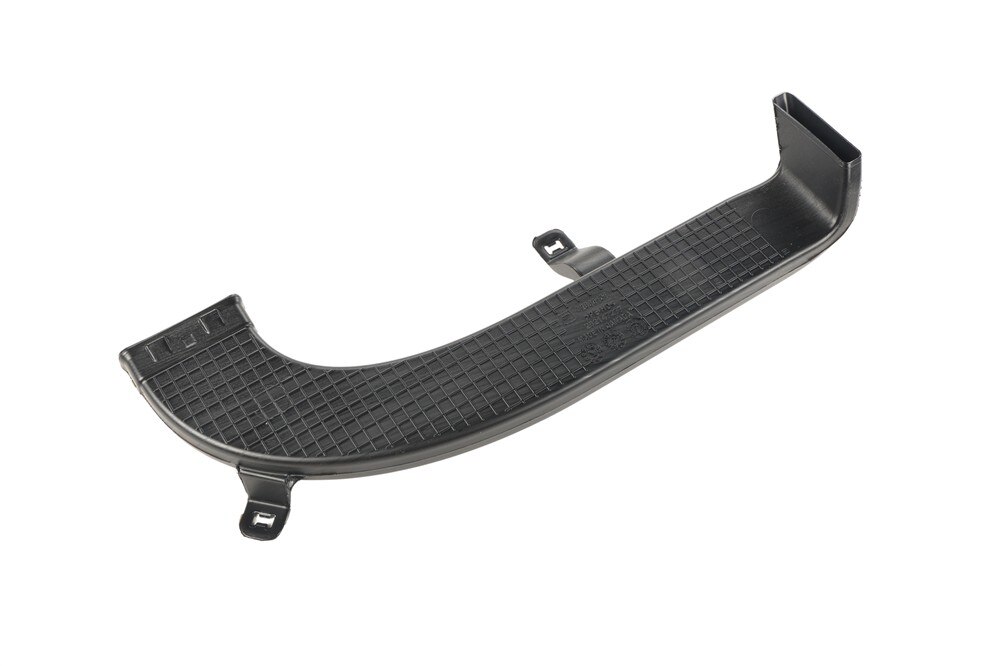 GM Genuine Parts Passenger Side Auxiliary Air Conditioning Air Distributor Extension