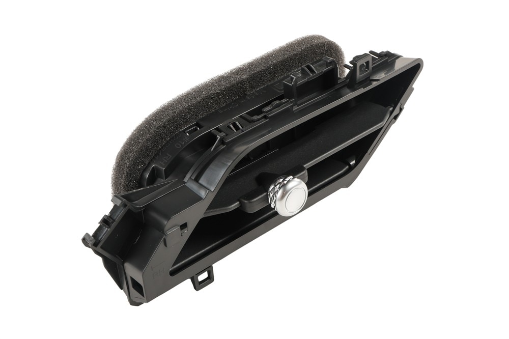 GM Genuine Parts Backen Black Passenger Side Auxiliary Air Conditioning Air Outlet
