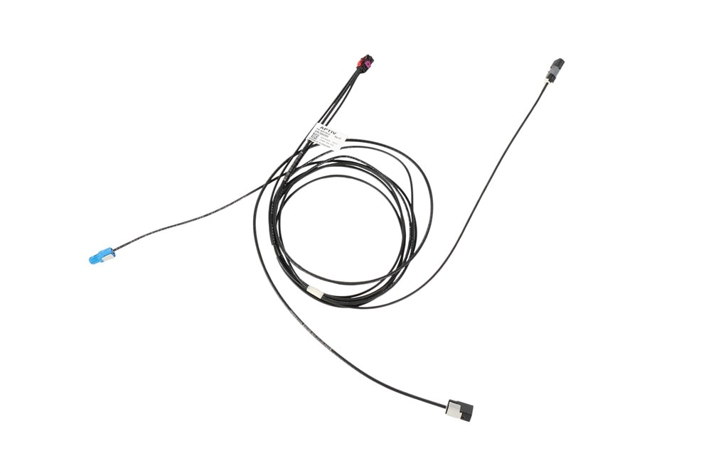 GM Genuine Parts Rearview Driver Information Camera Rear Closure Coaxial Cable