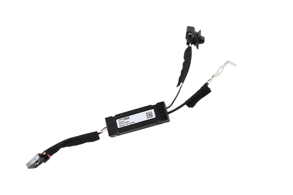 GM Genuine Parts Radio Antenna Signal Filter