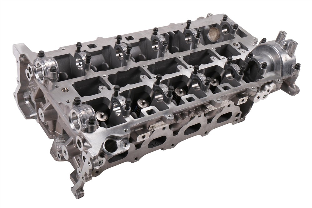 GM Genuine Parts Engine Cylinder Head