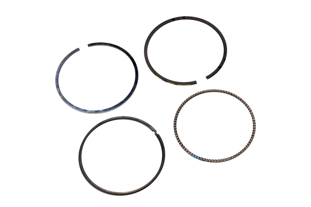 GM Genuine Parts Engine Piston Ring Kit