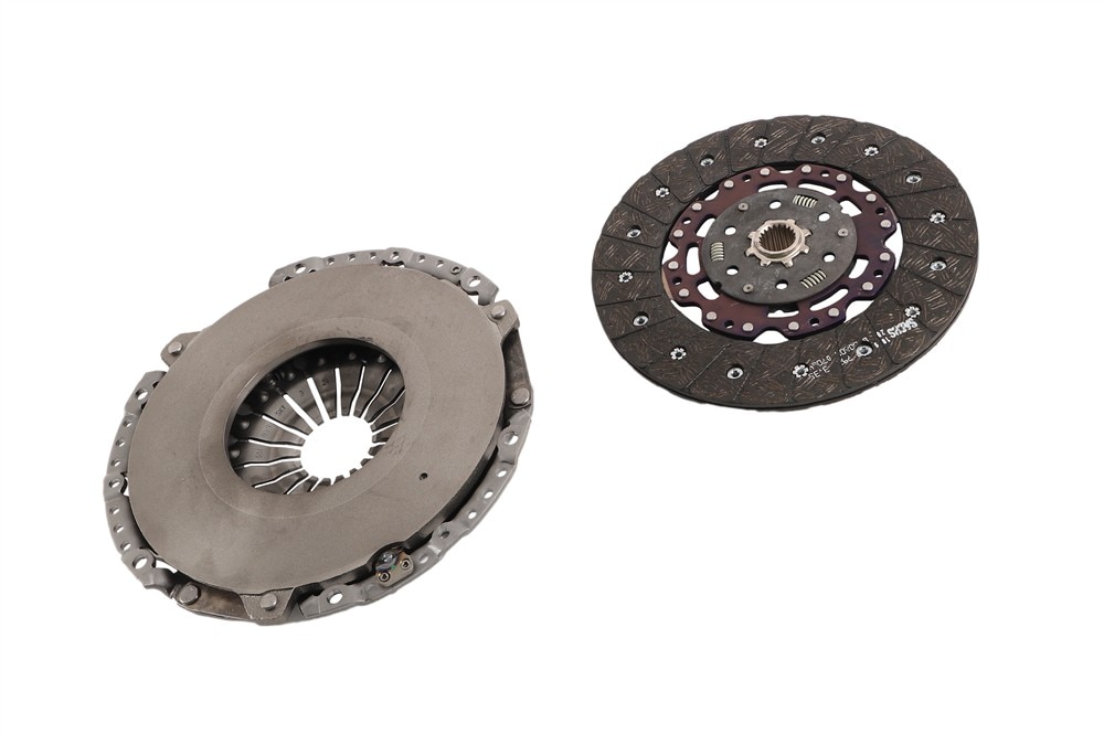 GM Genuine Parts Clutch Disc and Pressure Plate