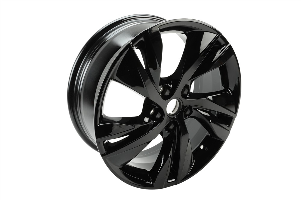 GM Genuine Parts Split 5-Spoke Front and Rear Wheel