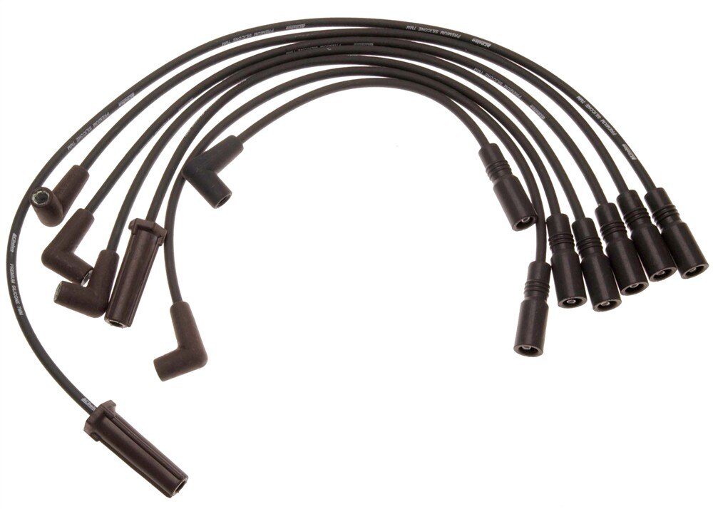 GM Genuine Parts Spark Plug Wire Set