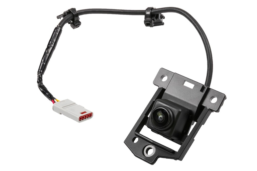 GM Genuine Parts Front Park Assist Camera (Programming Required)