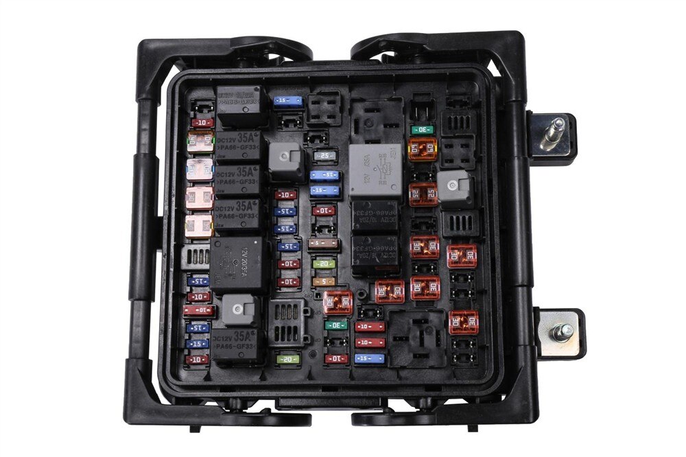 GM Genuine Parts Engine Wiring Harness Junction Block (Programming Required)