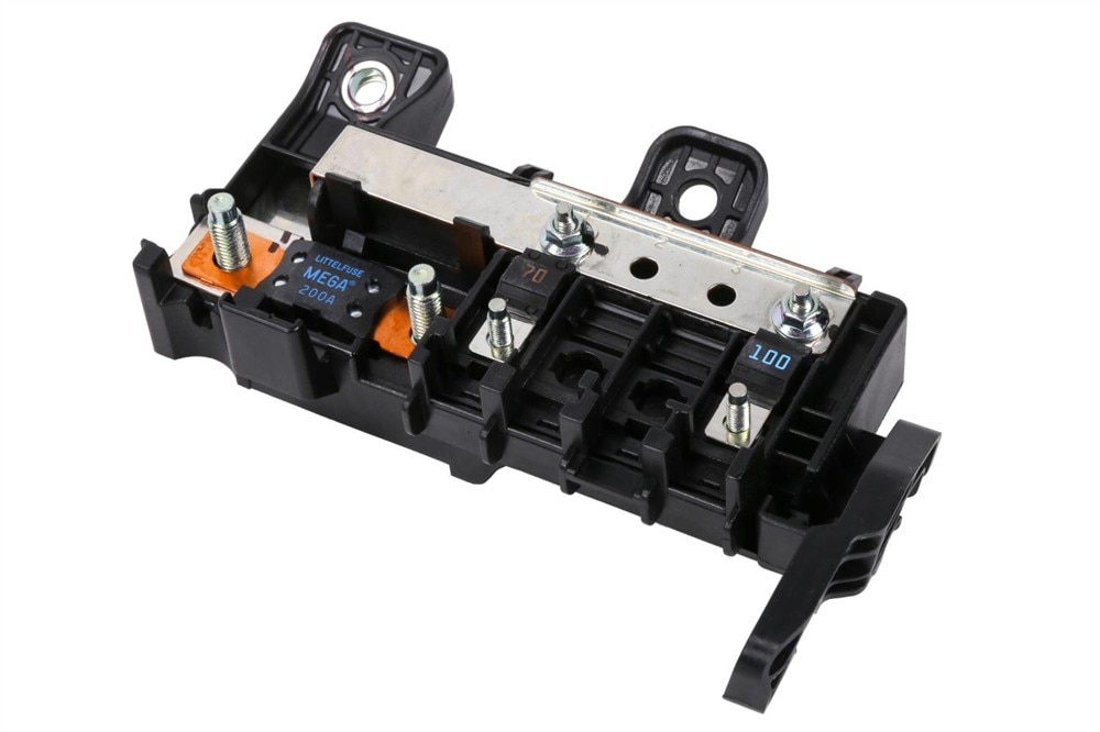 GM Genuine Parts Battery Distribution Engine Compartment Fuse Block