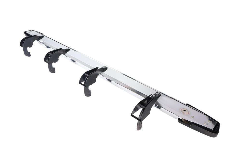 GM Genuine Parts Chrome Driver Side Assist Step