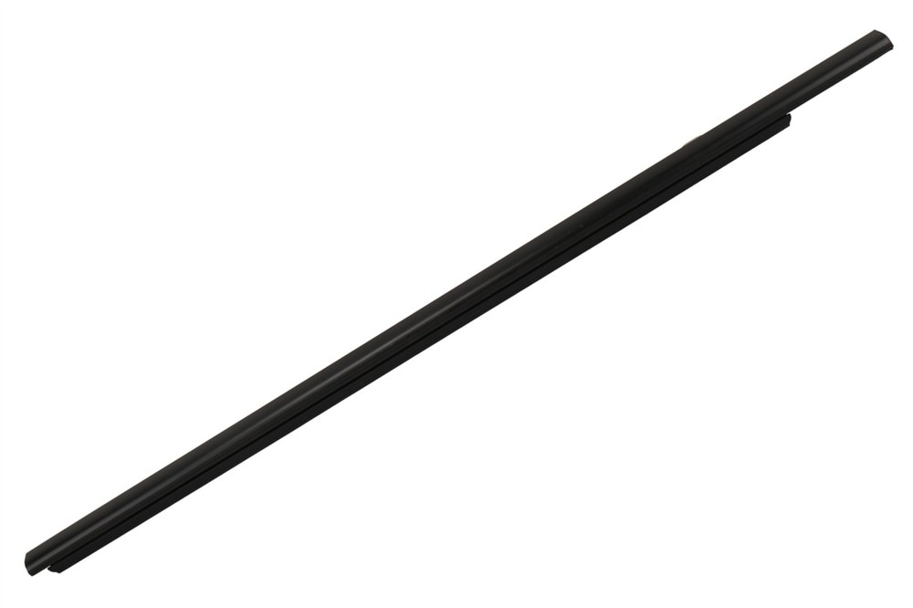 GM Genuine Parts Black Front Passenger Side Door Window Belt Reveal Molding