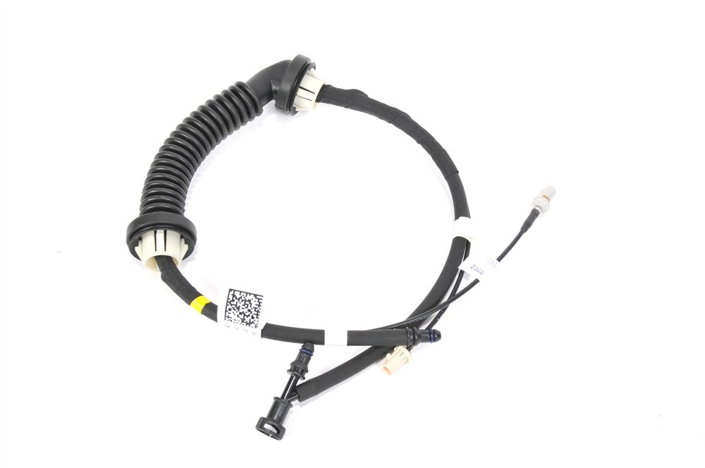 GM Genuine Parts Park Assist Camera Wiring Harness and Window Washer Nozzle Hose Extension