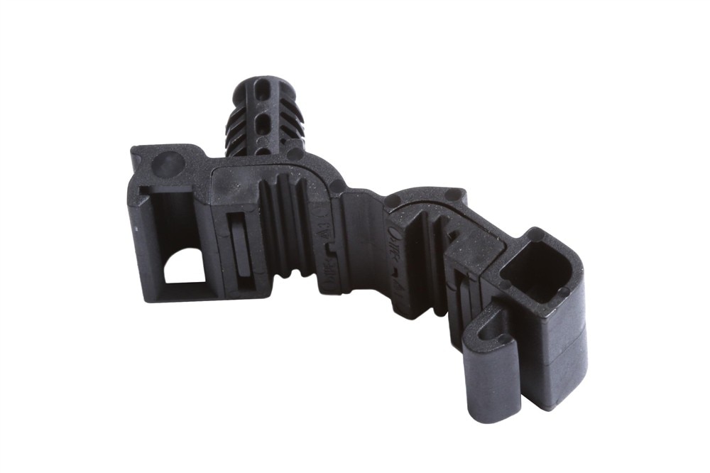 GM Genuine Parts Rear Brake Front Pipe Clip