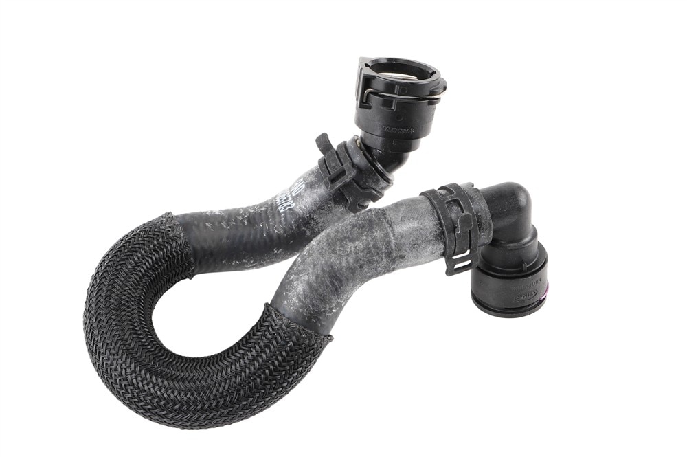 GM Genuine Parts Auxiliary Radiator Outlet Hose Assembly