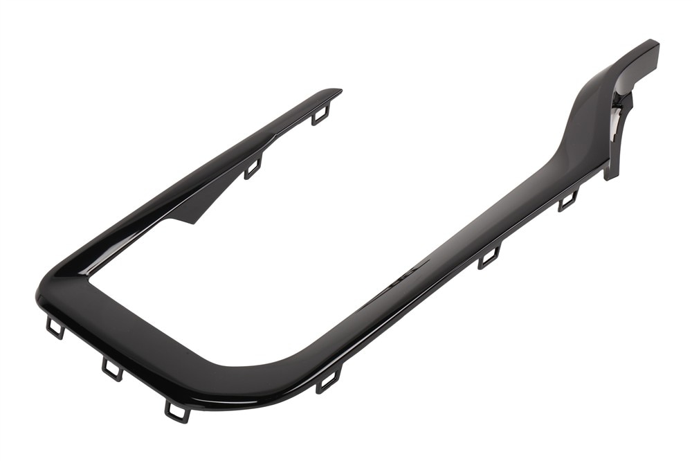 GM Genuine Parts Black Front Passenger Side Bumper Fascia Molding