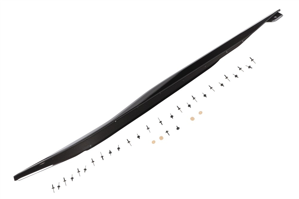 GM Genuine Parts Exposed Carbon Fiber Driver Side Rocker Panel Molding