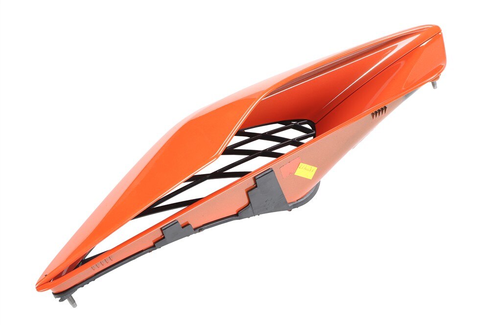 GM Genuine Parts High Voltage Tint Passenger Side Quarter Panel Air Scoop