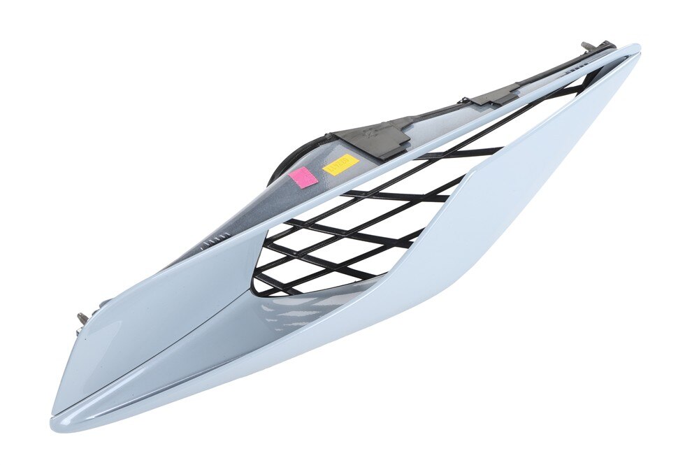 GM Genuine Parts Genesis Metallic Passenger Side Quarter Panel Air Scoop