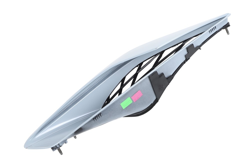 GM Genuine Parts Genesis Metallic Driver Side Quarter Panel Air Scoop
