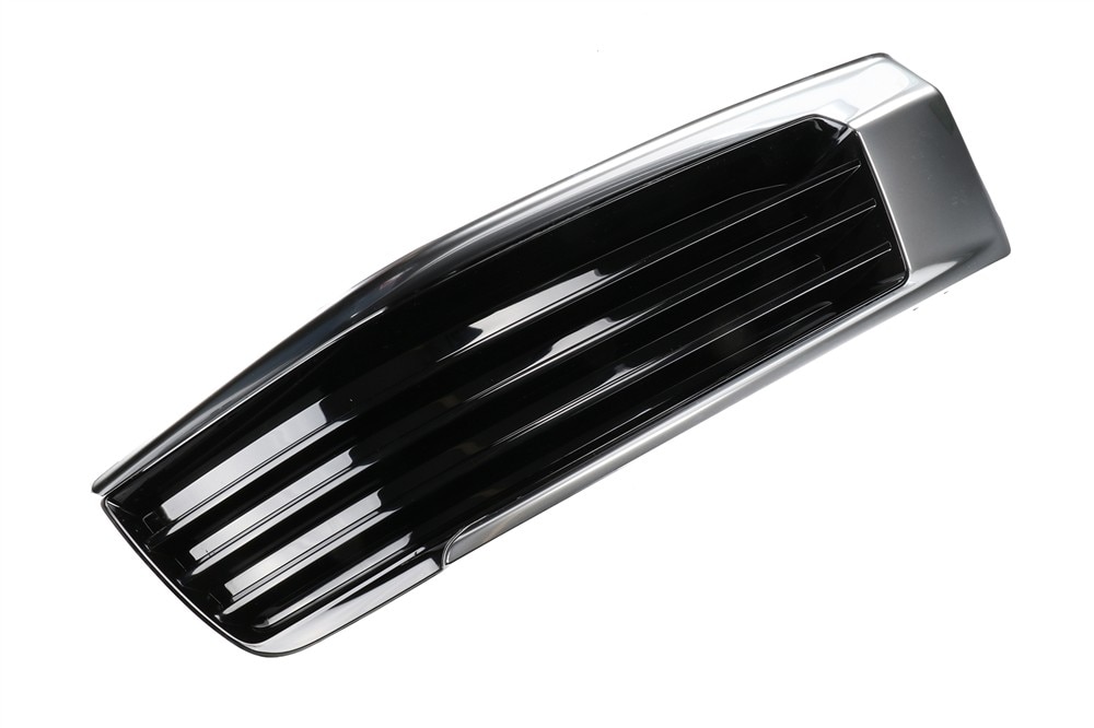 GM Genuine Parts Front Driver Side Fog Lamp Opening Cover