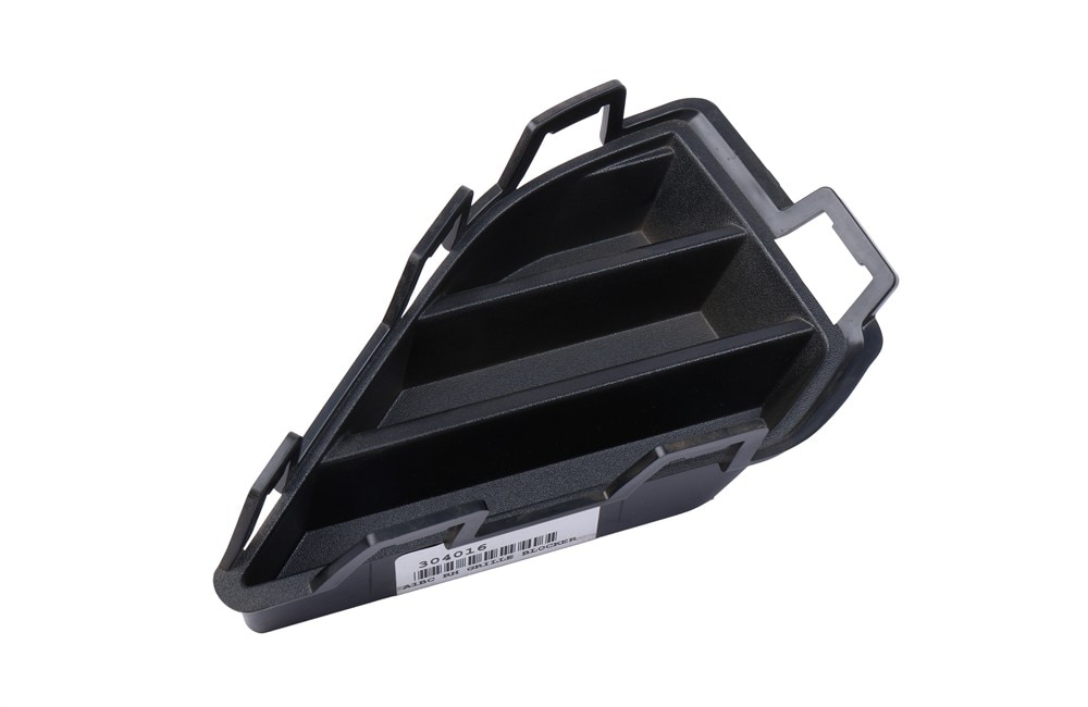 GM Genuine Parts Front Passenger Side Grille Opening Cover