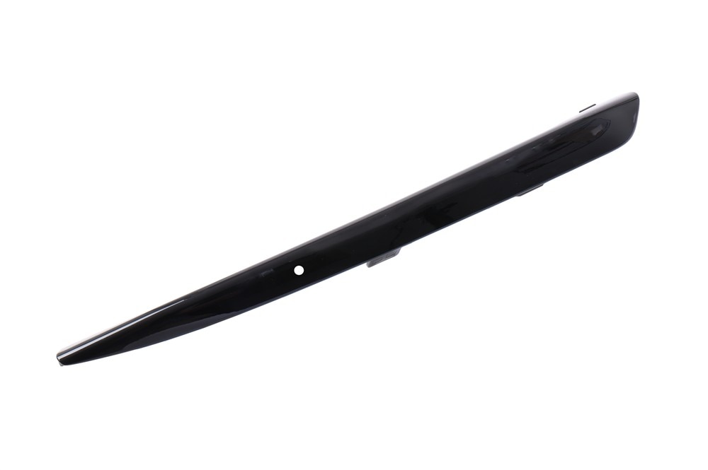 GM Genuine Parts Front Passenger Side Bumper Fascia Lower Molding